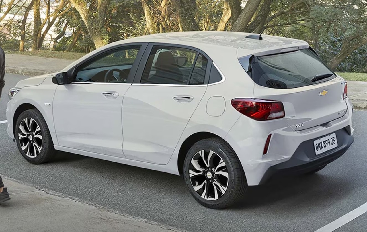 Chevrolet Onix - Foto 3