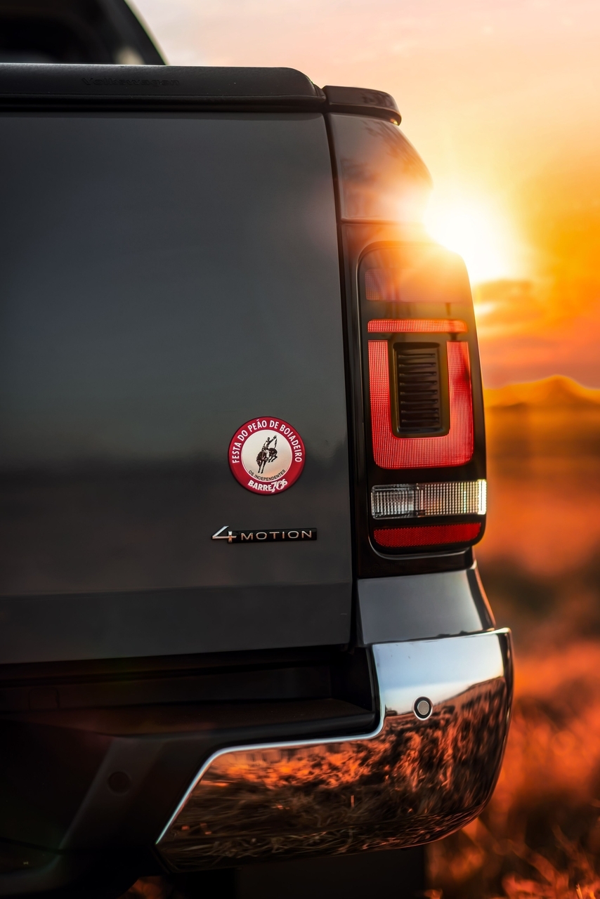 Volkswagen Amarok - Foto 2